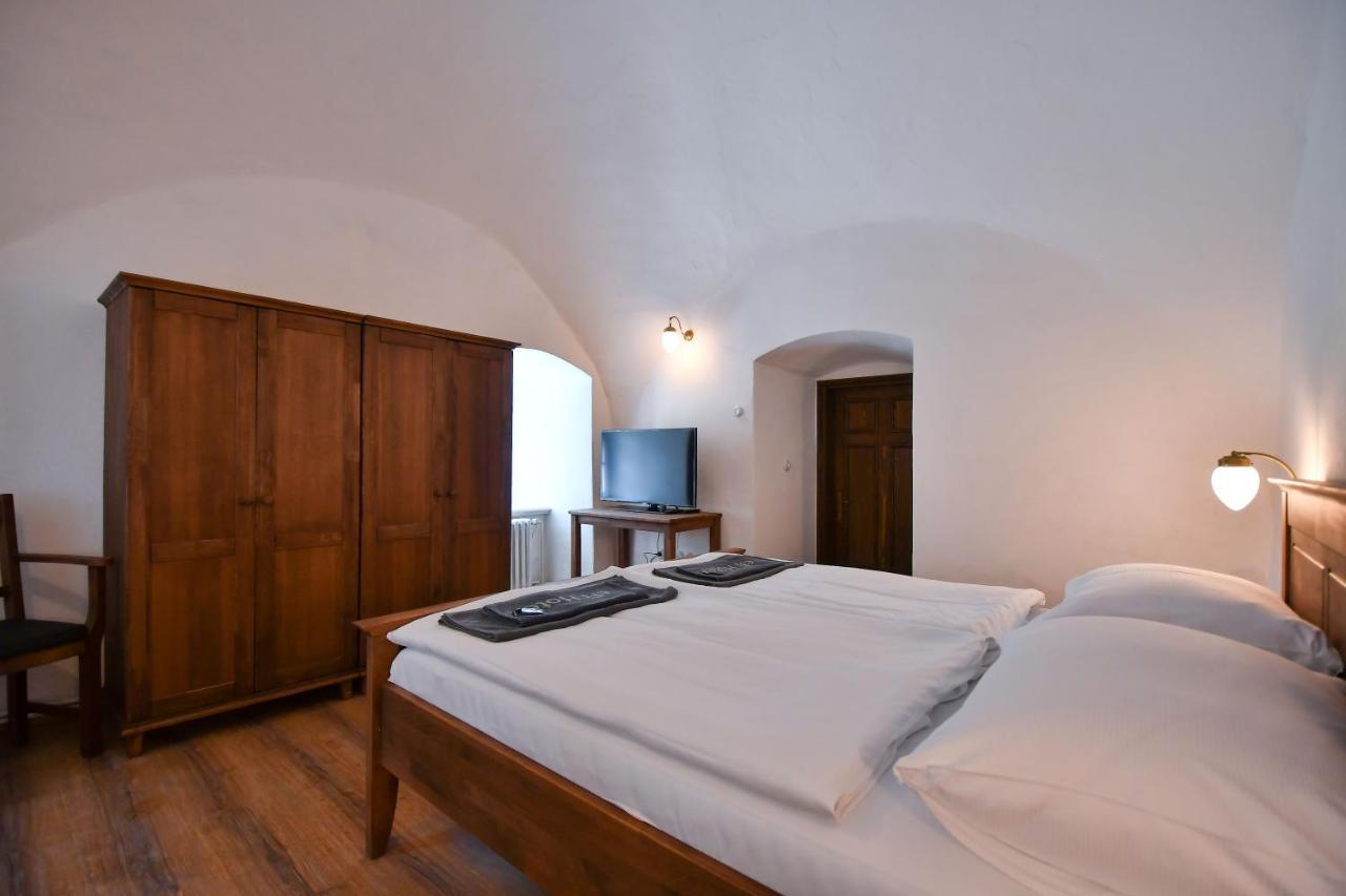 Zamek Racice Hotel Ngoại thất bức ảnh