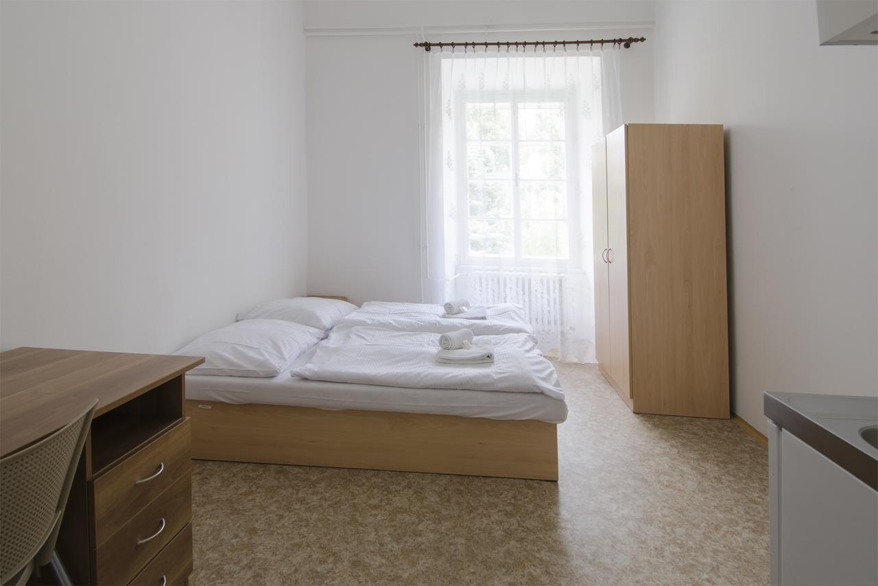 Zamek Racice Hotel Ngoại thất bức ảnh