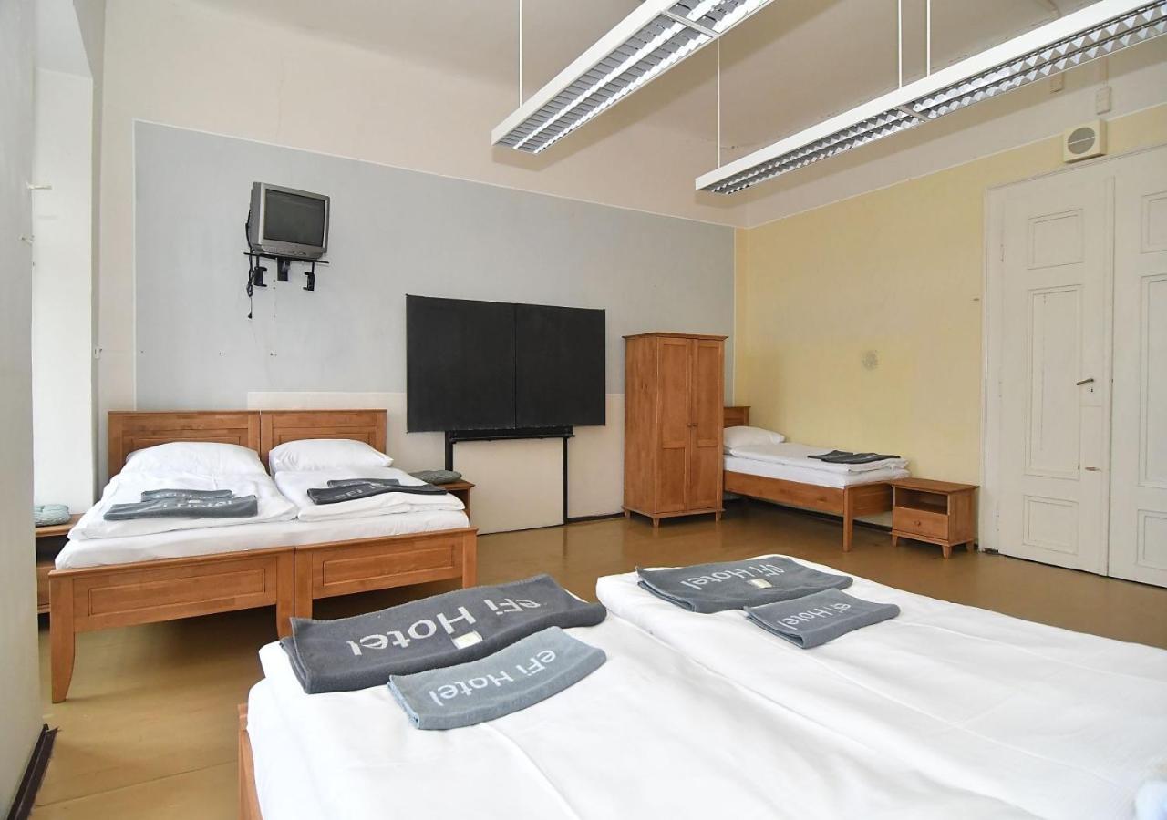 Zamek Racice Hotel Ngoại thất bức ảnh
